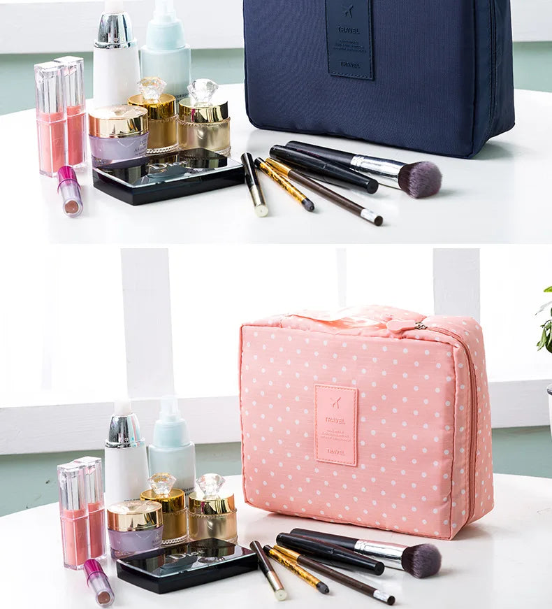 High Capacity Outdoor Girl Makeup Bag Women Cosmetic Bag Toiletries Organizer Waterproof Female Storage Make up Cases