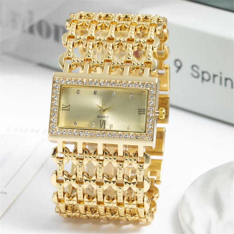 Luxury Fashion Women Watches Shining Dial Design Qualities Ladies Quartz Wristwatches Diamond Square Female Alloy bracelet Clock