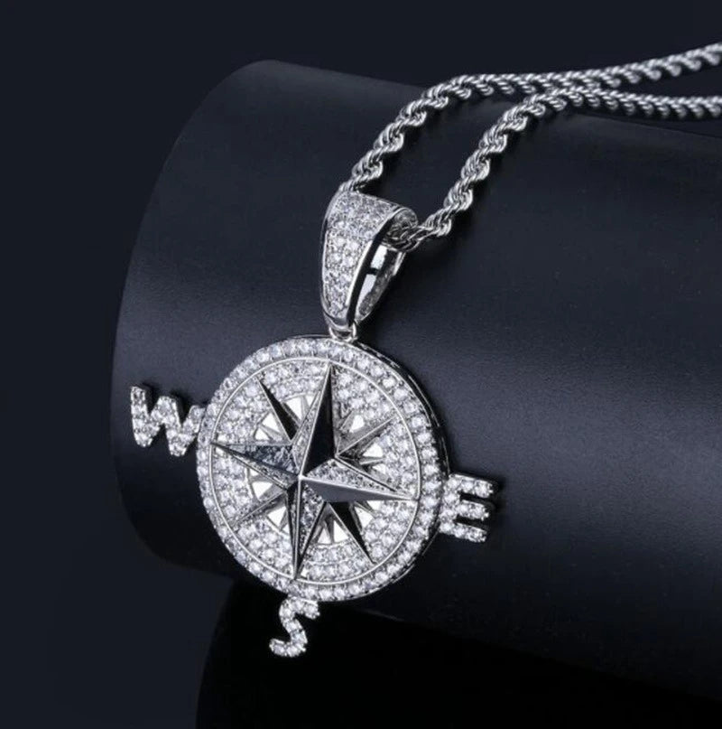 Quality Fashionable Medal Necklace Pendant Pirate Ship Compass Personality Men\'s Necklace Pendant Hip Hop Jewelry Trend Jewelry