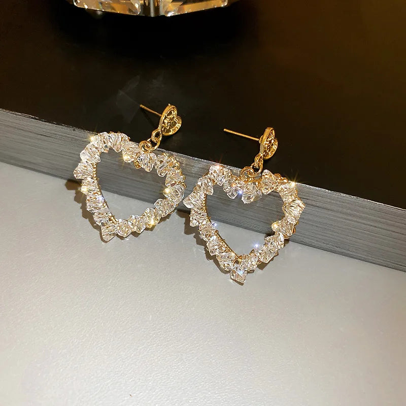 Nueva tendencia de moda, diseño único, elegante, exquisito, largo, pendientes con borlas de hueso de serpiente para mujer, joyería, fiesta de bodas, regalo premium